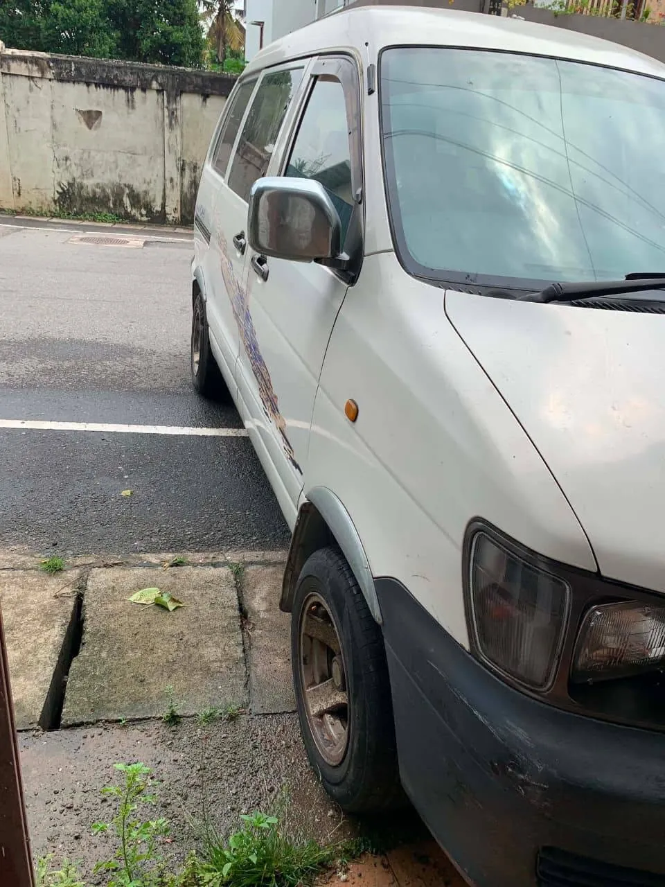 🔴 TOYOTA NOAH – 2000/2005 – KOLONNAWA | Original Diesel