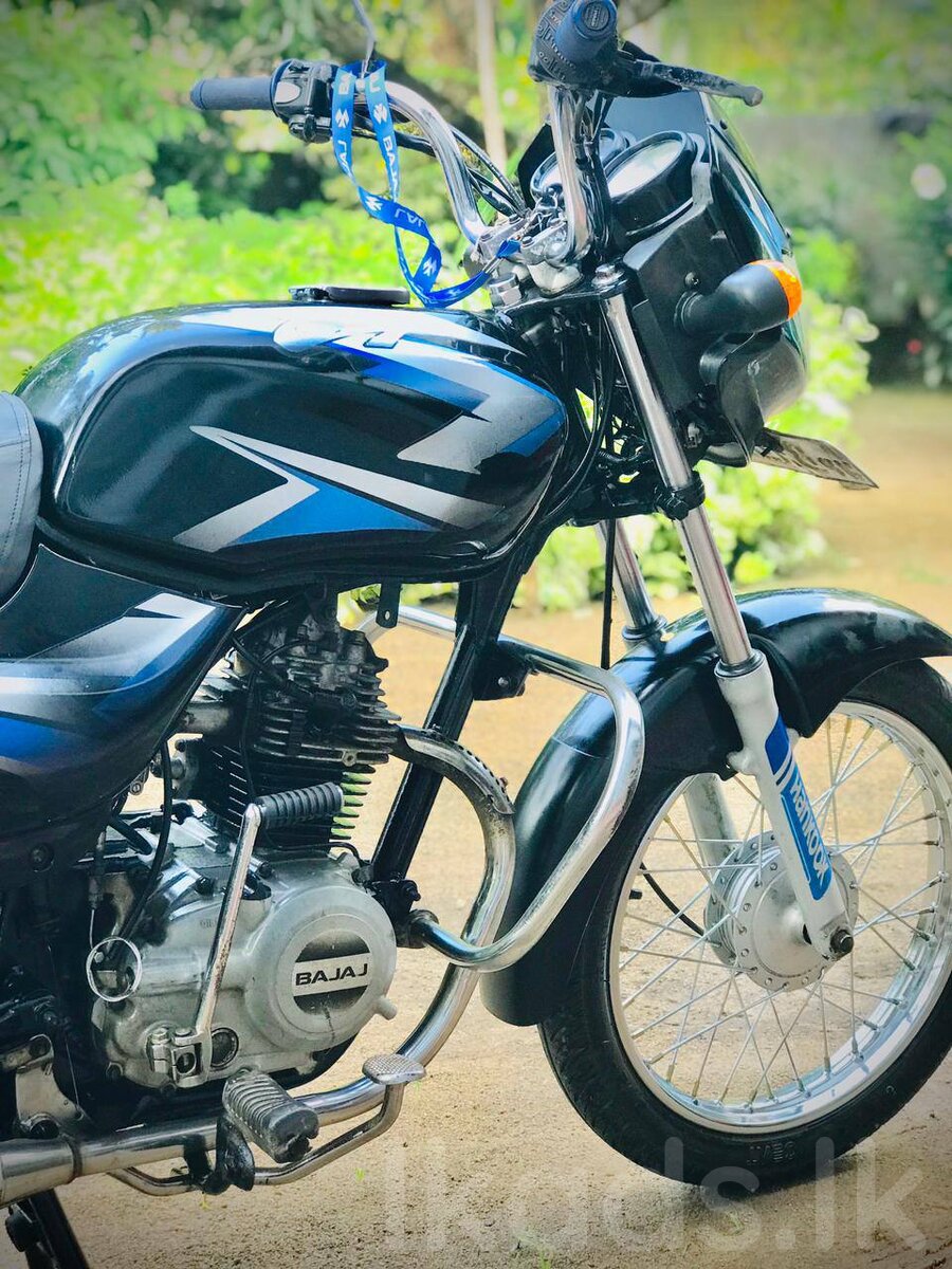 BAJAJ CT 100