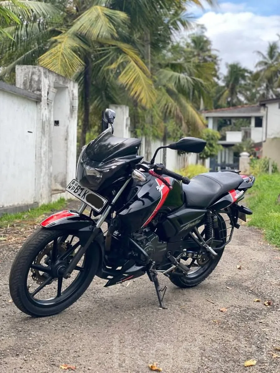 VS APACHE RTR 160 2V