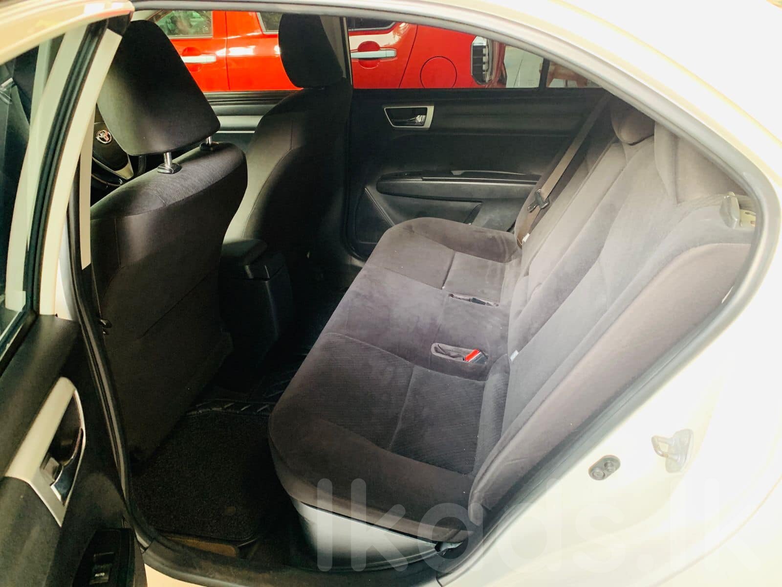 Toyota Axio 2015 photo 4