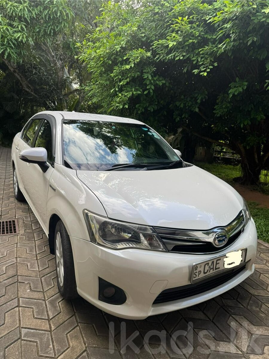Toyota Axio 2015