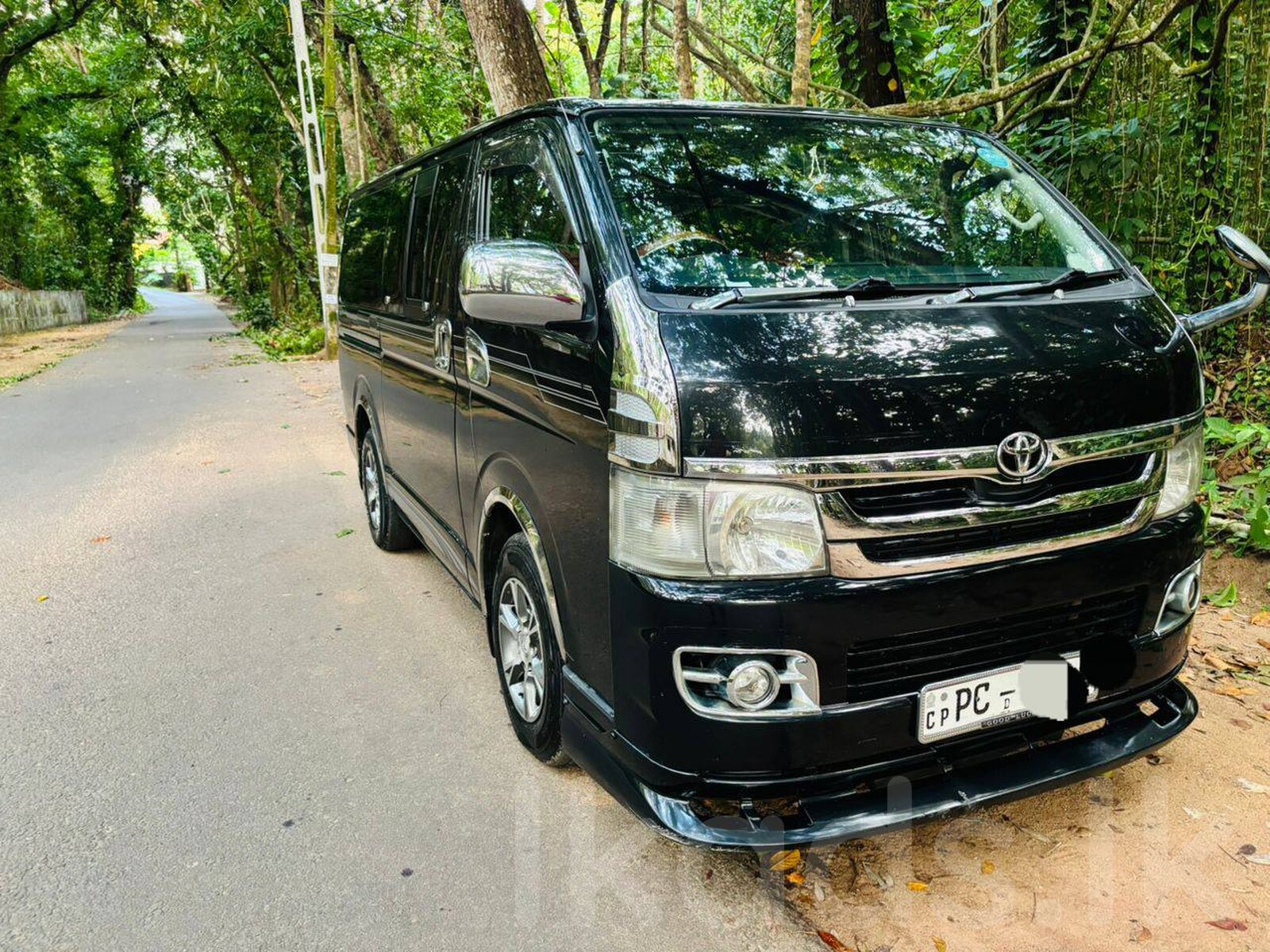 KDH Hiace Super GL 2008