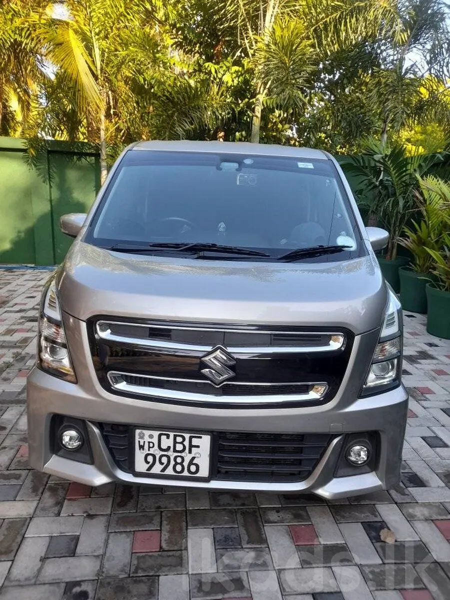 Suzuki Wagan R Stingray 2018