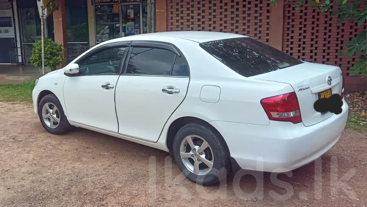 Toyota Axio 2008