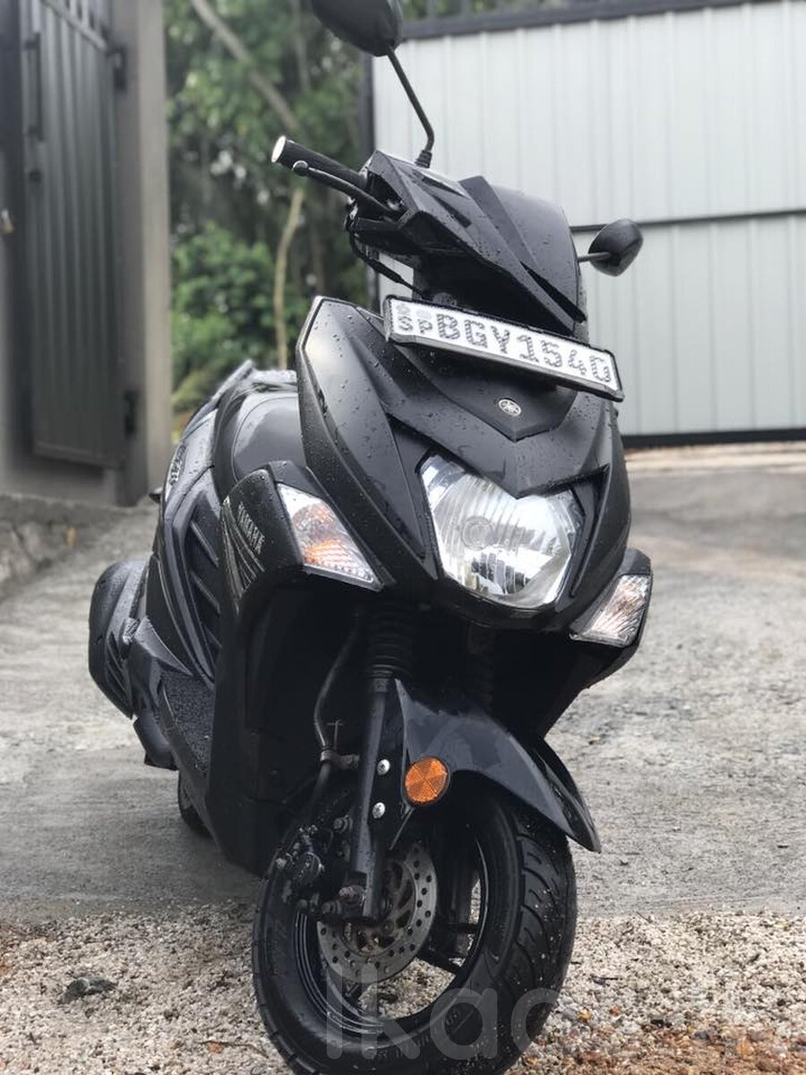 YAMAHA RAY ZR