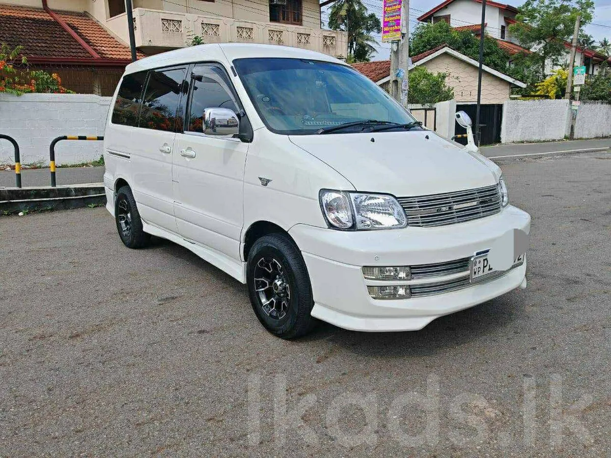 Toyota Noah KR42 2007