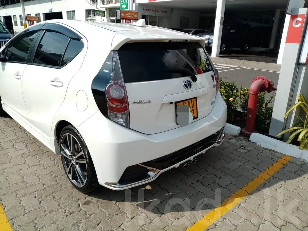 Toyota Aqua G Sport