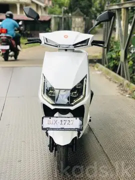 YADEA T5