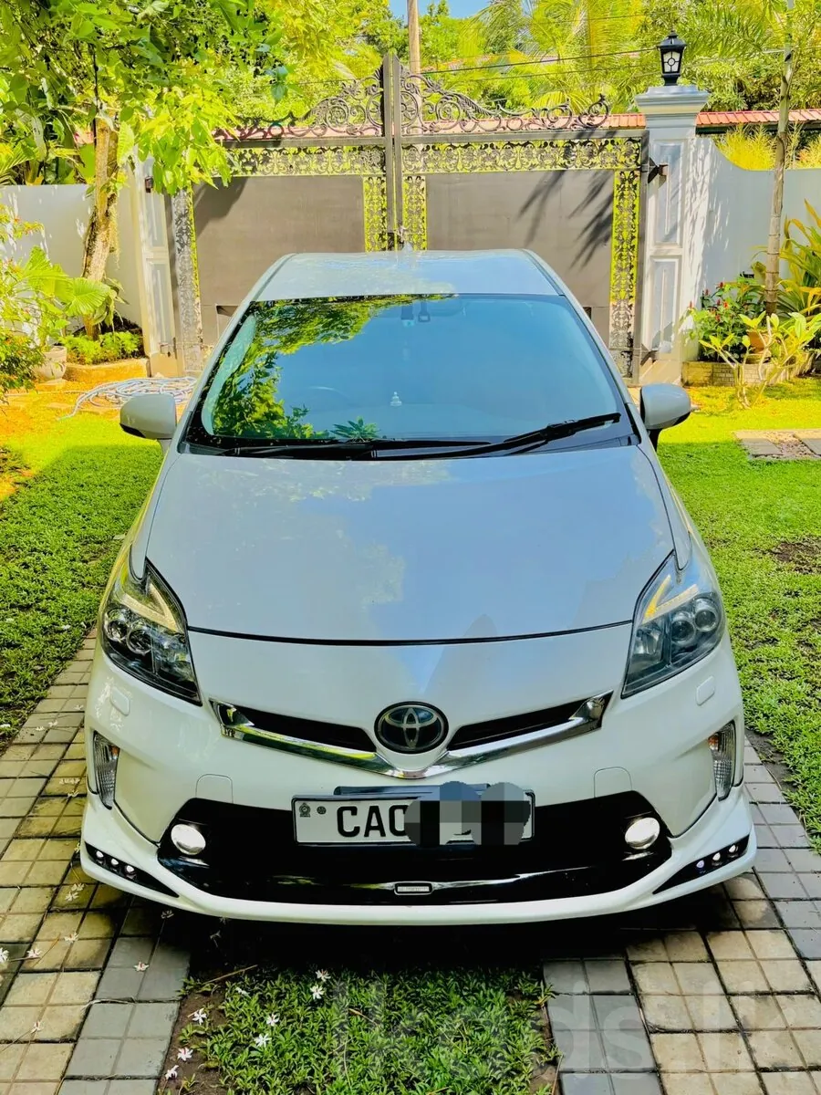 Toyota Prius G Touring