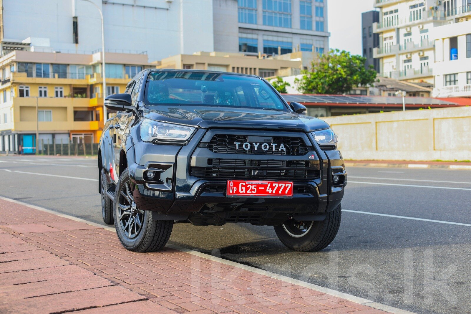 Toyota Hilux GR Sport 2025