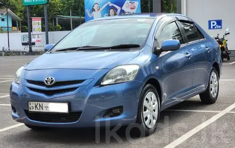 Toyota Belta 2011