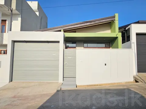 Brand New Modern Single Storey House for Sale at "Prime Aurora" Polgasowita