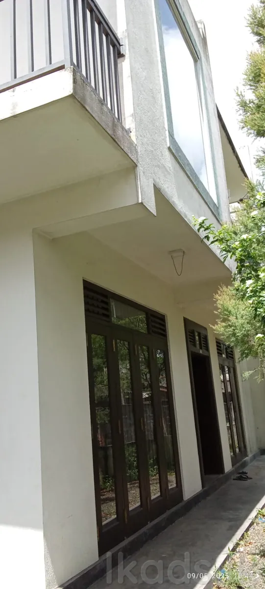 පිළියන්දල පොල්ගස්ඕවිට   𝗕𝗢𝗫 𝗧𝗬𝗣𝗘  දෙමහල් නිවසක් විකිණීමට