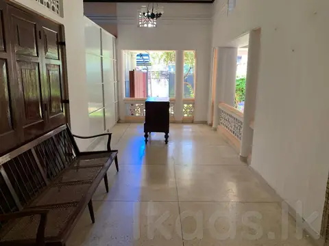 3,000 Sq Ft Commercial Building for Rent Mount Lavinia