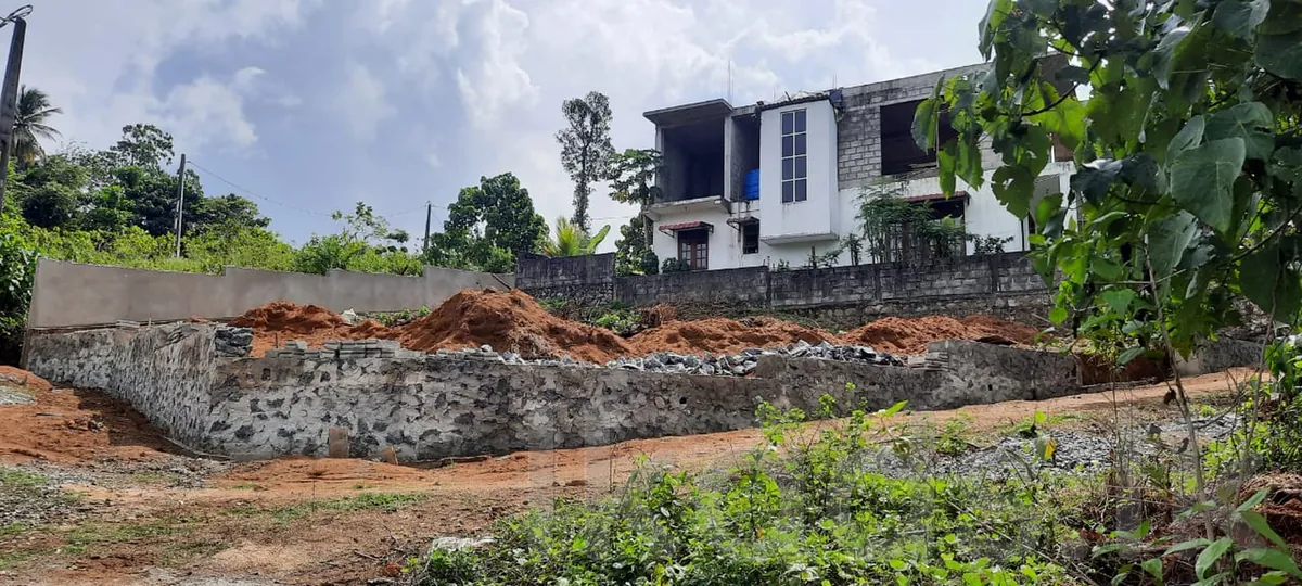 Land for Sale in Maharagama - Pitipana, Dampé | 11 Perches