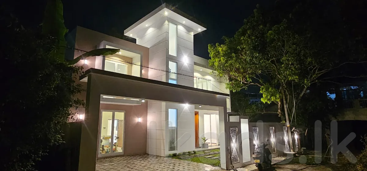Brand New Super Luxury House for Sale in Piliyandala | 10 Perches