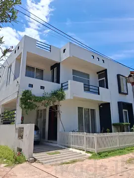 Modern house gor sale