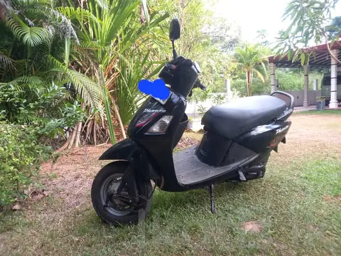 HONDA PLEASURE Scooter 2008