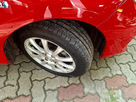 TOYOTA AQUA G GRADE – 2013/2014 – BATTARAMULLA