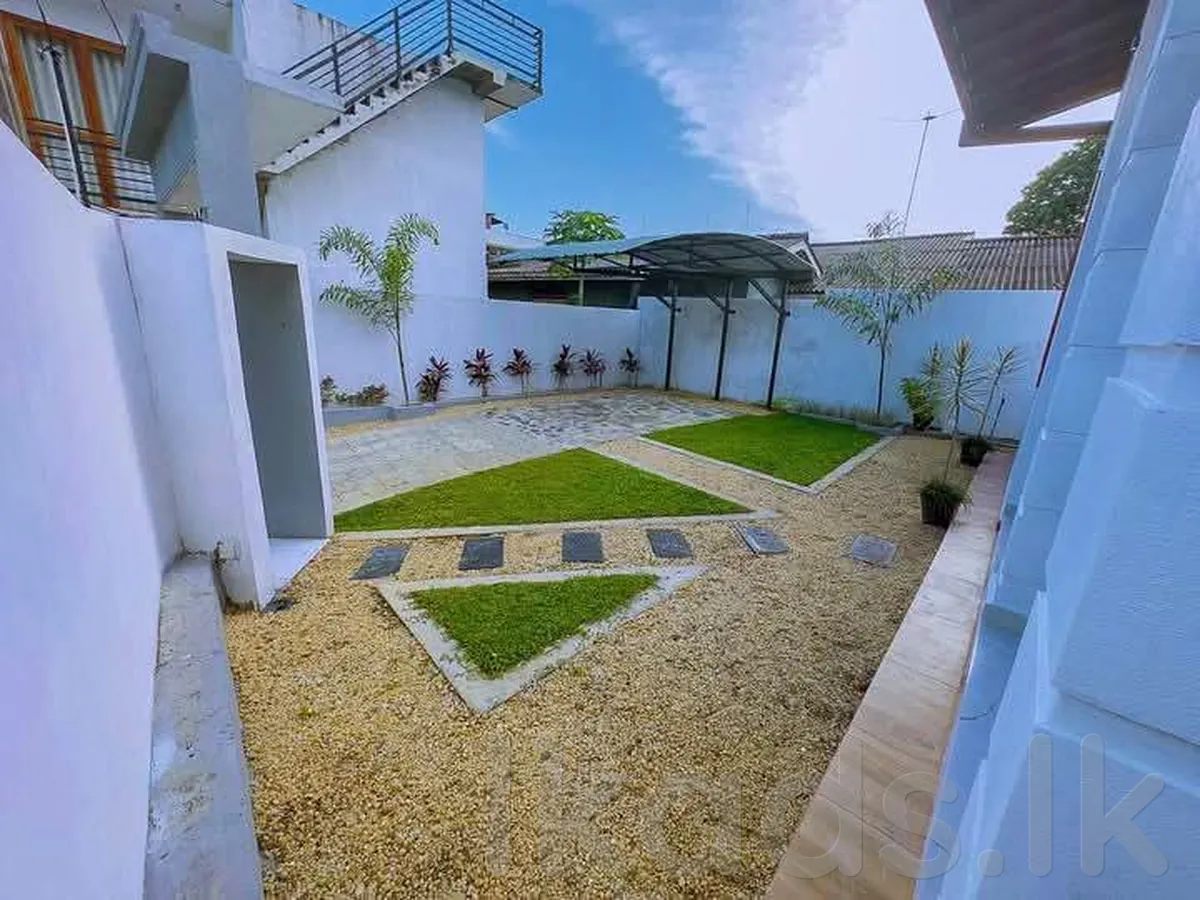 BRAD 𝐍EW TWO STORY HOUSE FOR SALE INPOLGASOWITA