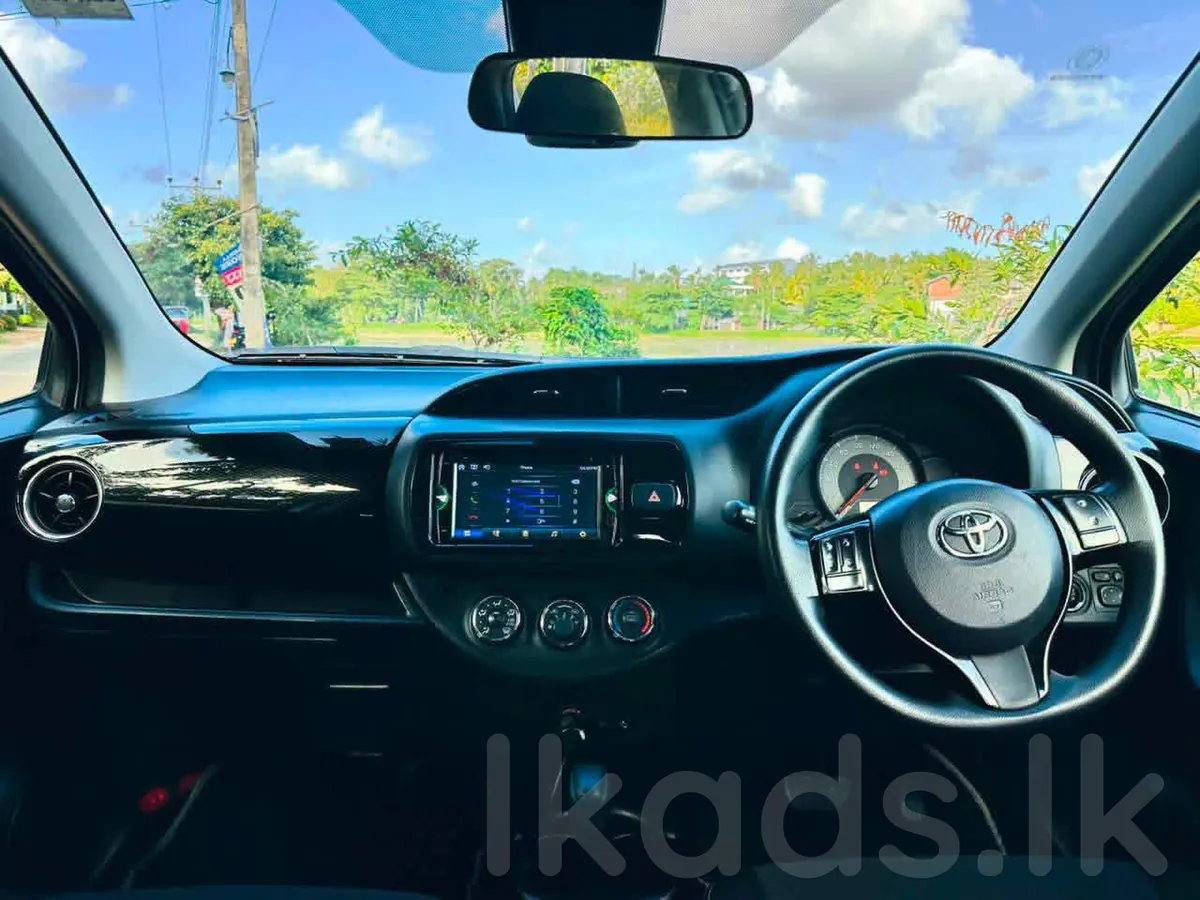 Toyota Vitz Edition 3 for Sale – 2019/2019 photo 2