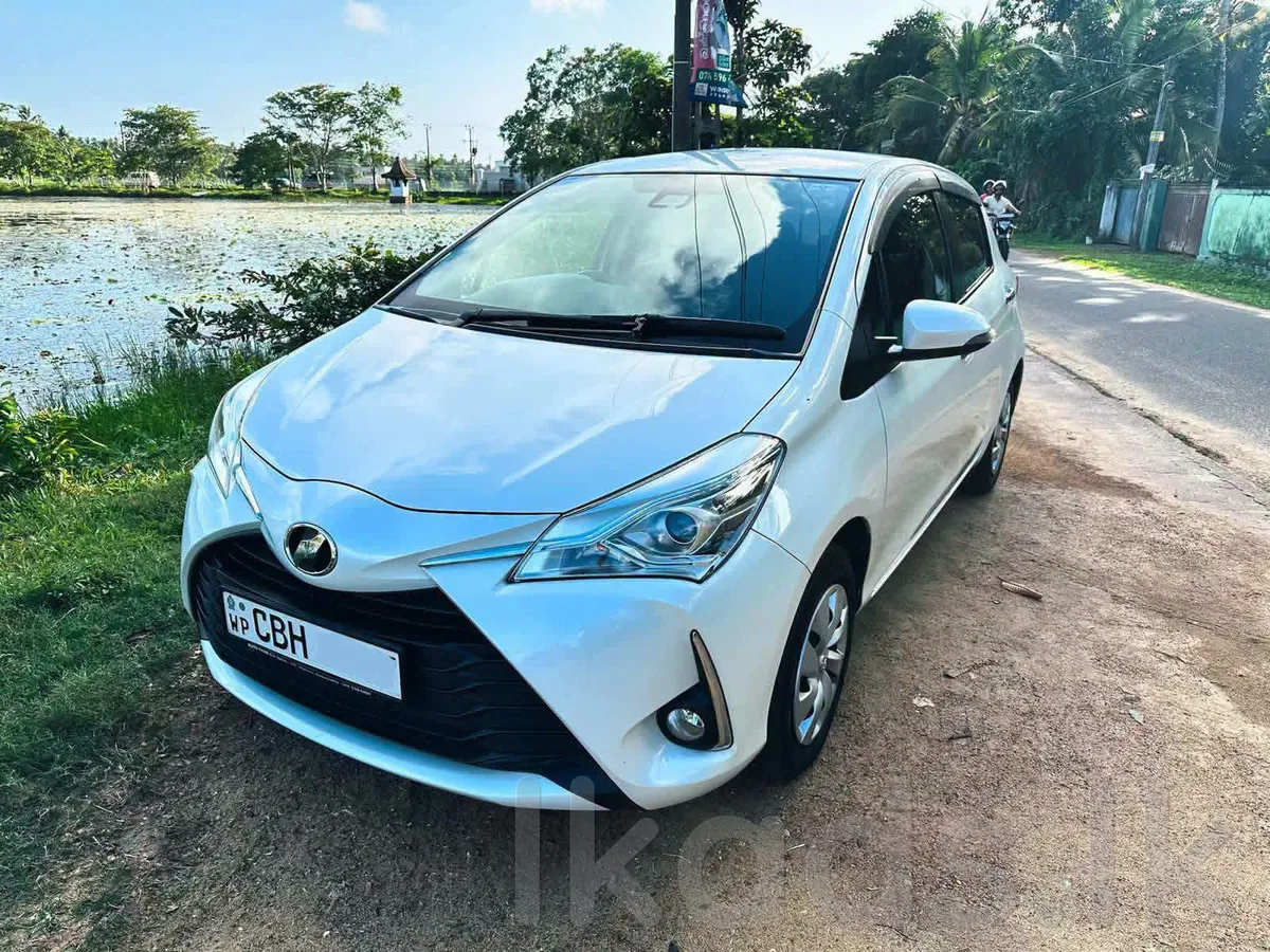 Toyota Vitz Edition 3 for Sale – 2019/2019 photo 5