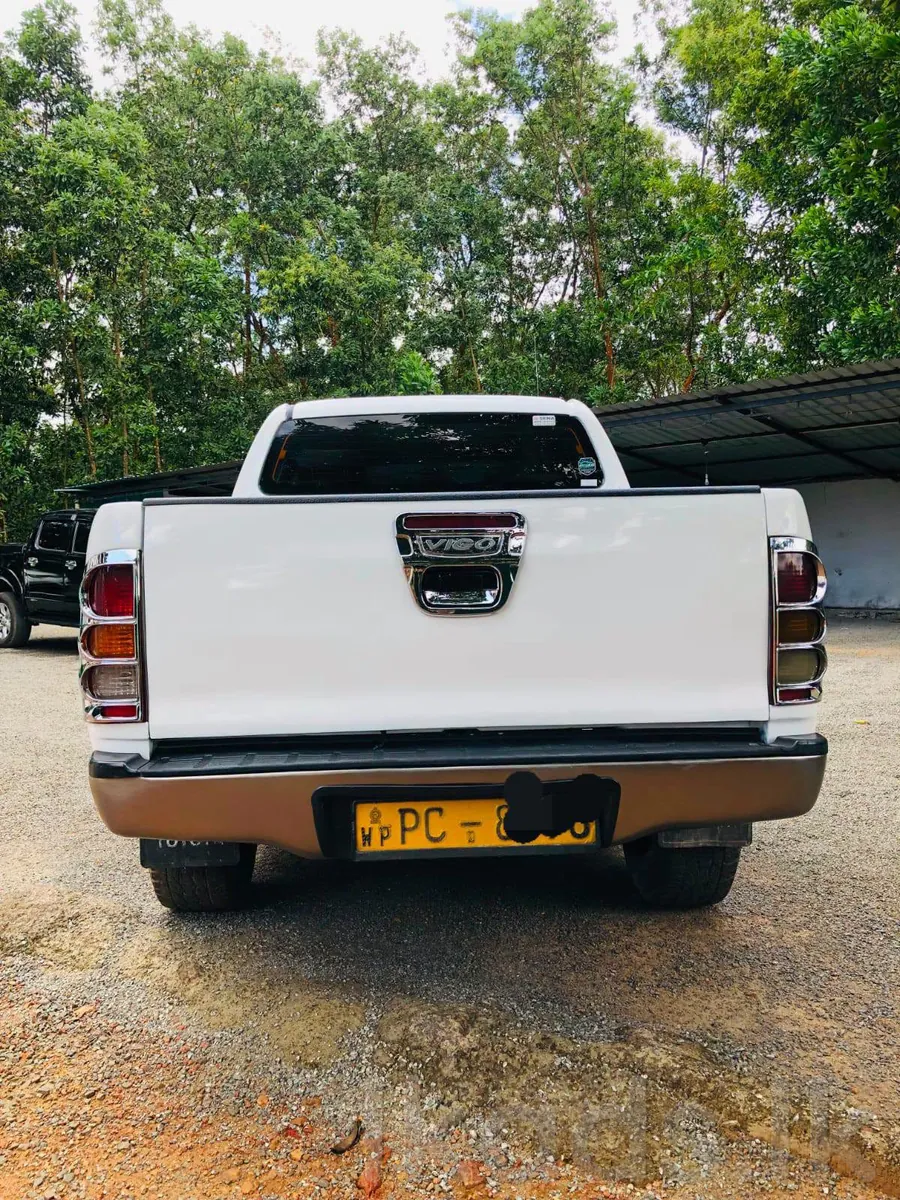 Toyota Hilux Vigo for Sale – Japan – 2006/2011 photo 4