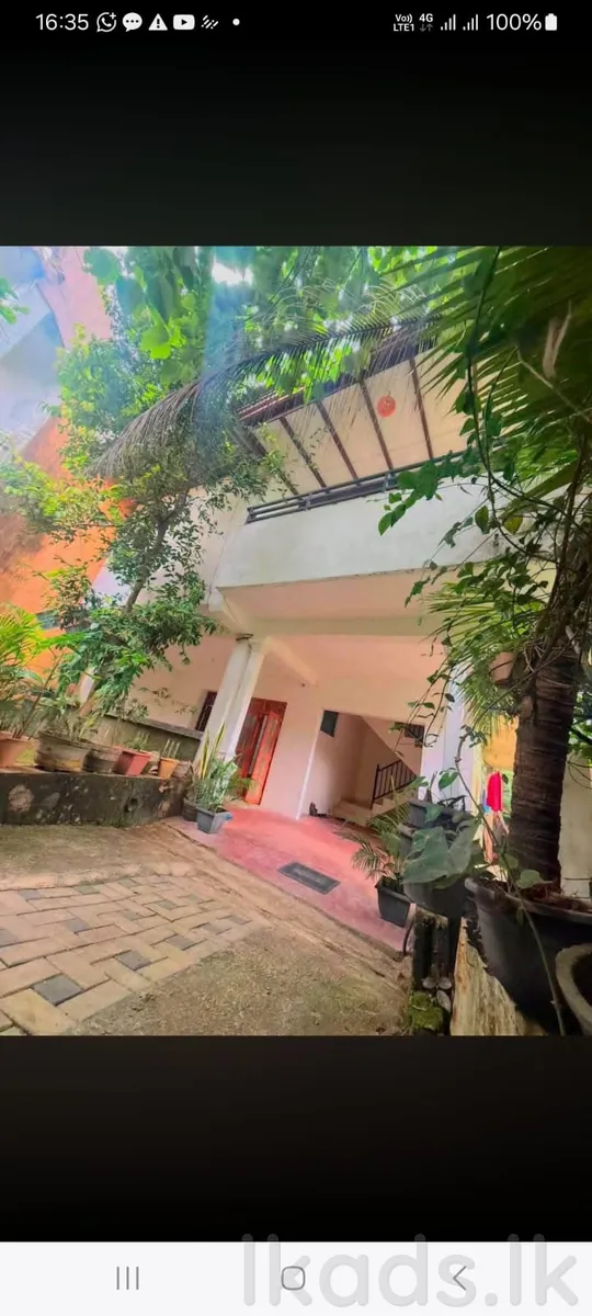 Kaduwela – Weliwita – Land with 2-Storey House photo 3