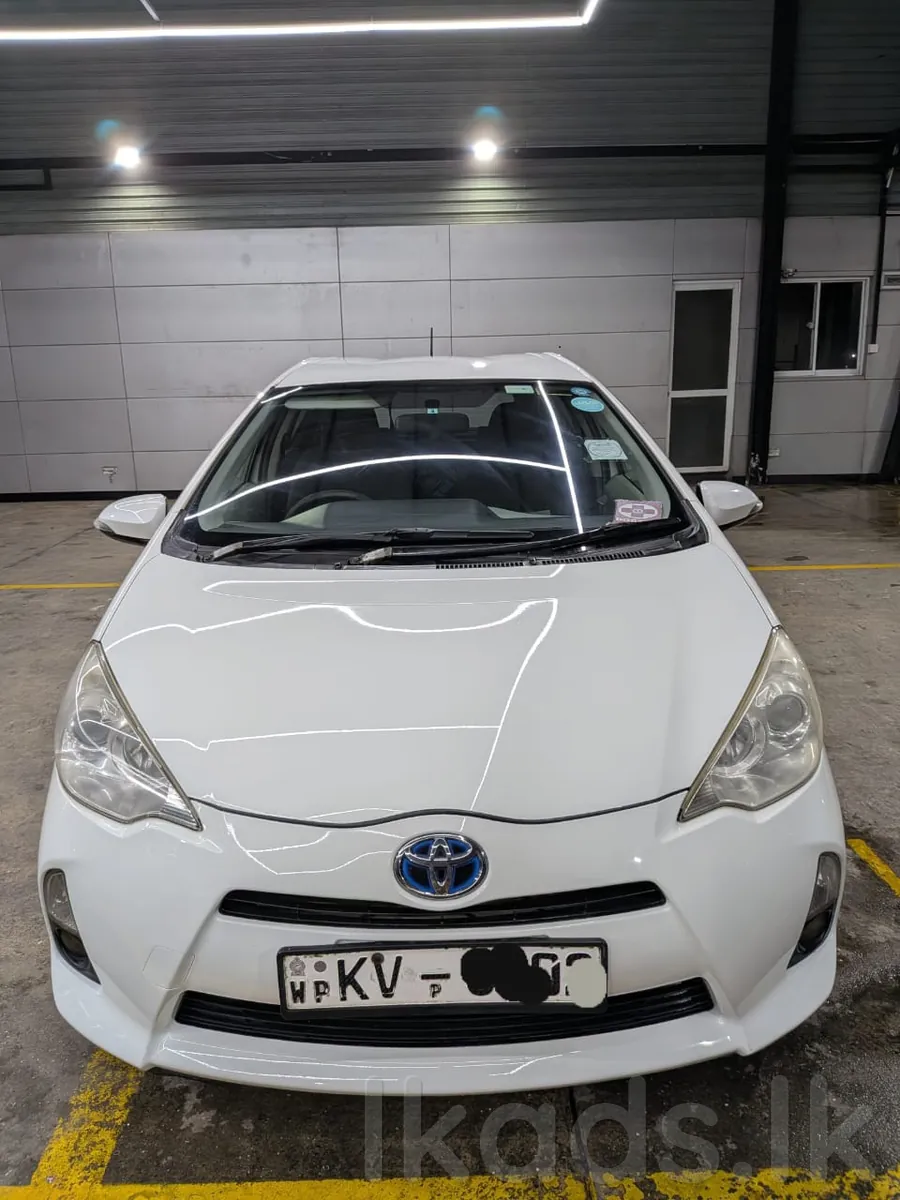 Toyota Aqua S Grade for Sale – 2012/2013