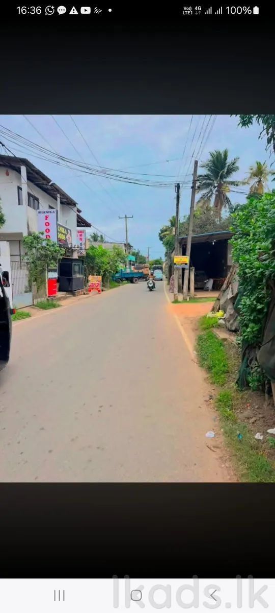 Kaduwela – Weliwita – Land with 2-Storey House photo 4