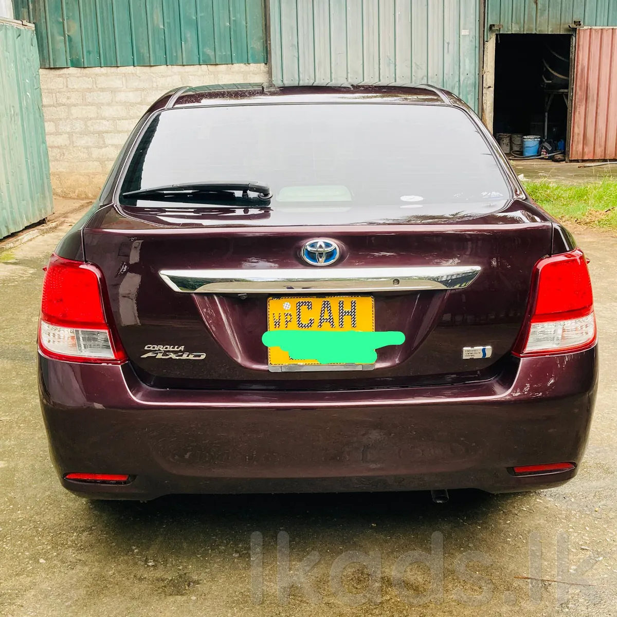 Toyota Axio G grade hybrid for sale -2015 pannala, kuliyapitiya photo 2