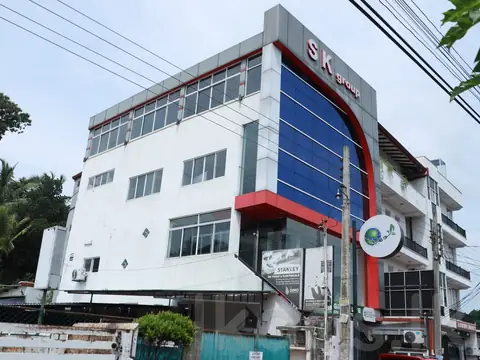 Commercial Building for Sale in Gampaha – Ganemulla