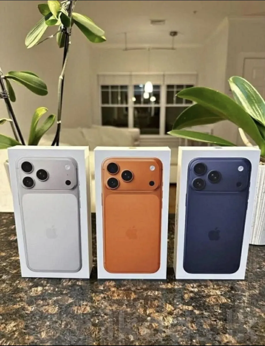 Original Apple iPhone 17 Pro Max 512GB unlocked photo 2