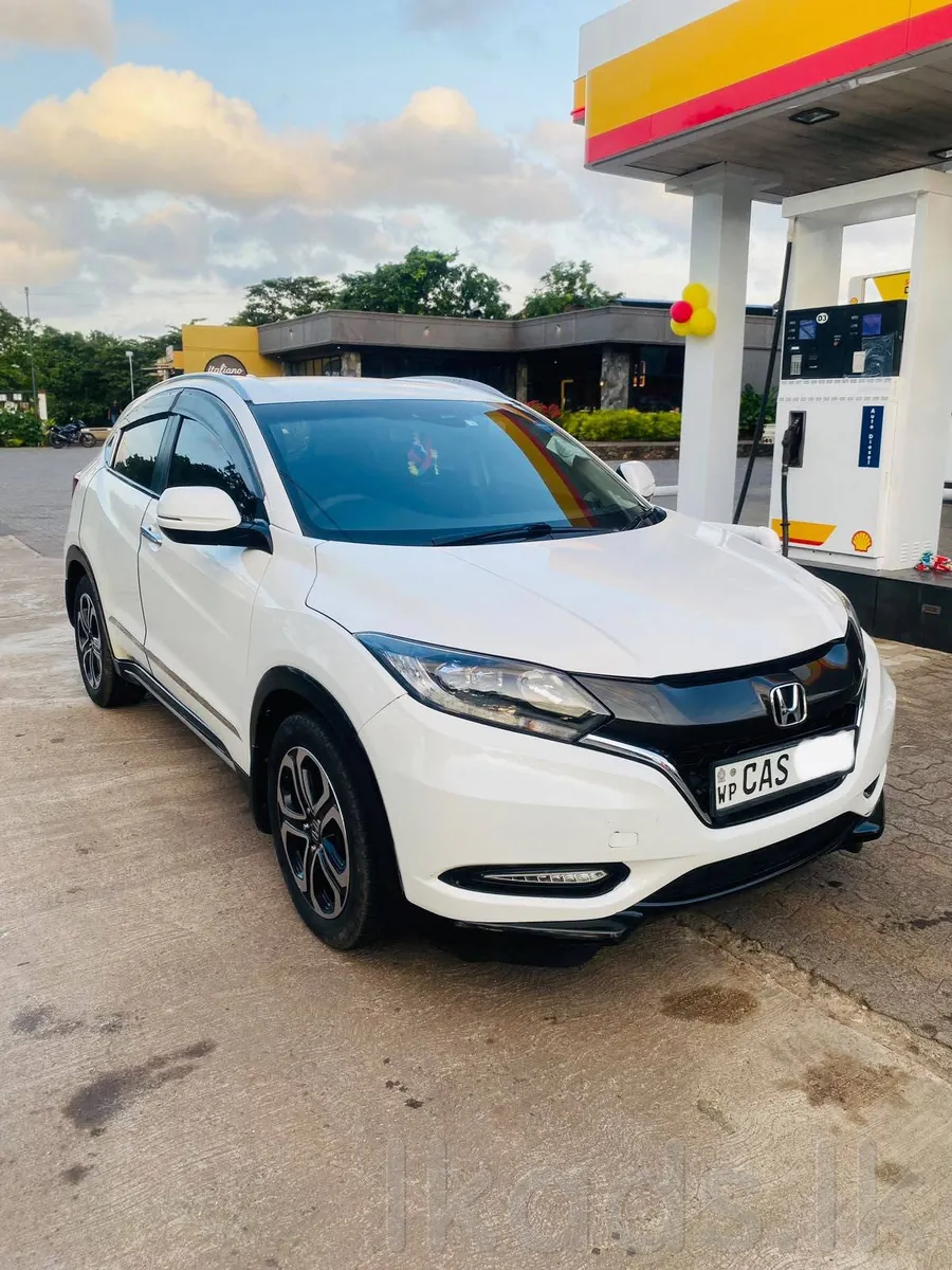 Honda Vezel  2016 photo 3