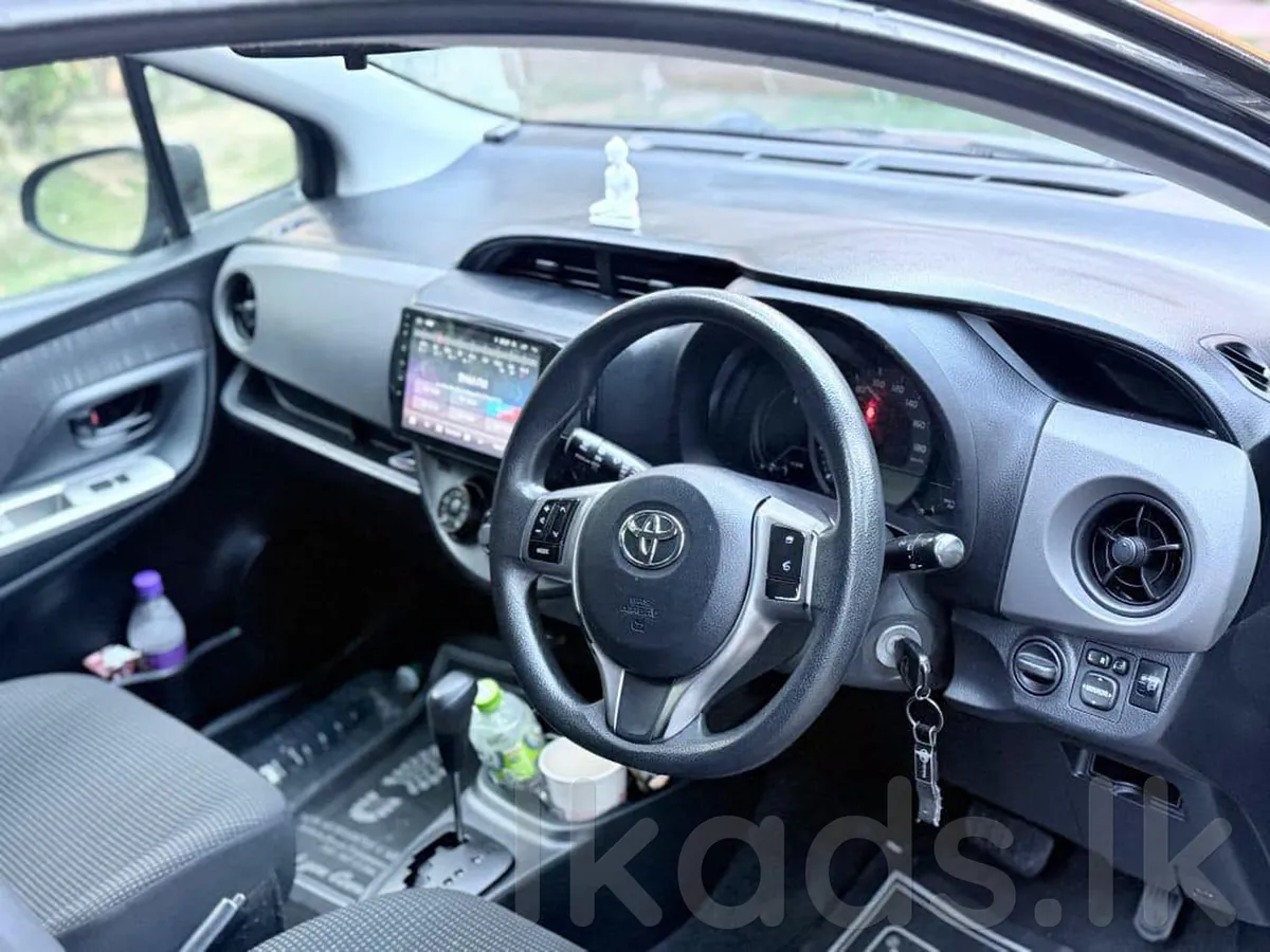 Toyota Vitz for Sale – 2016/2019 – 1st Owner photo 3