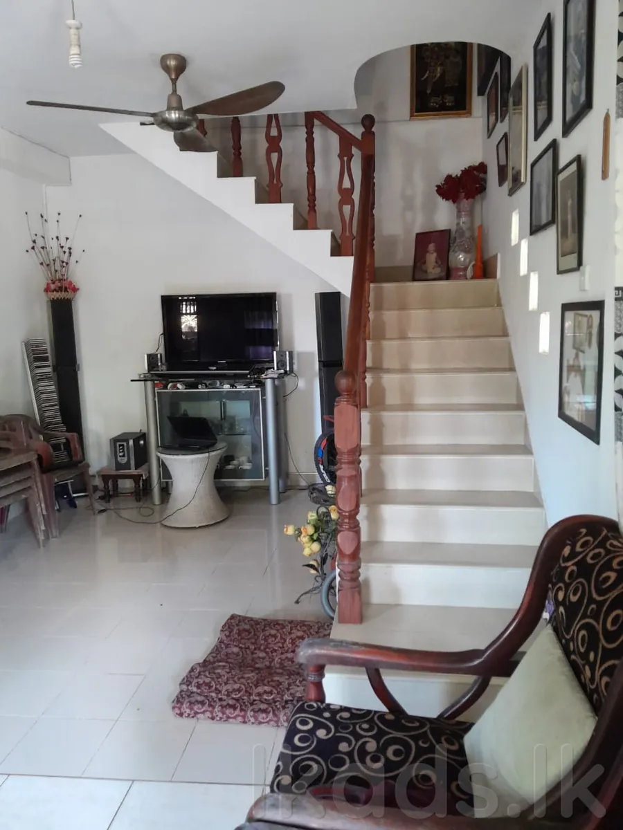 Wattala – Hunupitiya – Jayanti Mahal Handiya – 11.80 Perches House for Sale photo 6