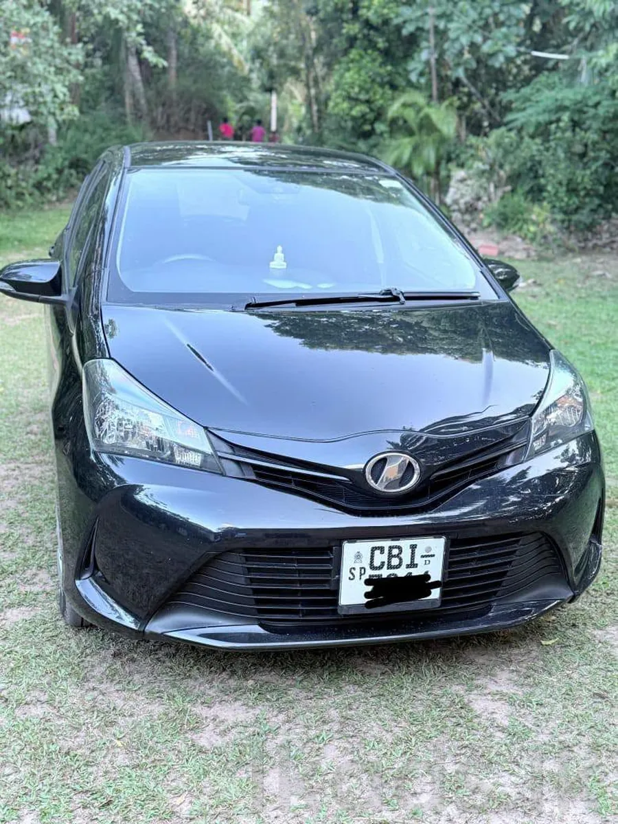 Toyota Vitz for Sale – 2016/2019 – 1st Owner photo 4