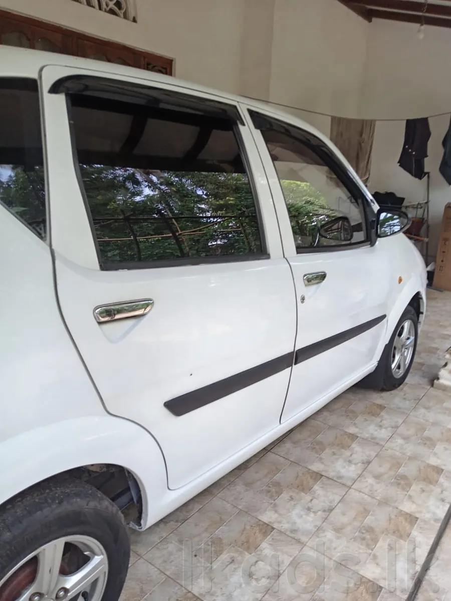 Micro Trend 2012 Car (Used) for Sale photo 4
