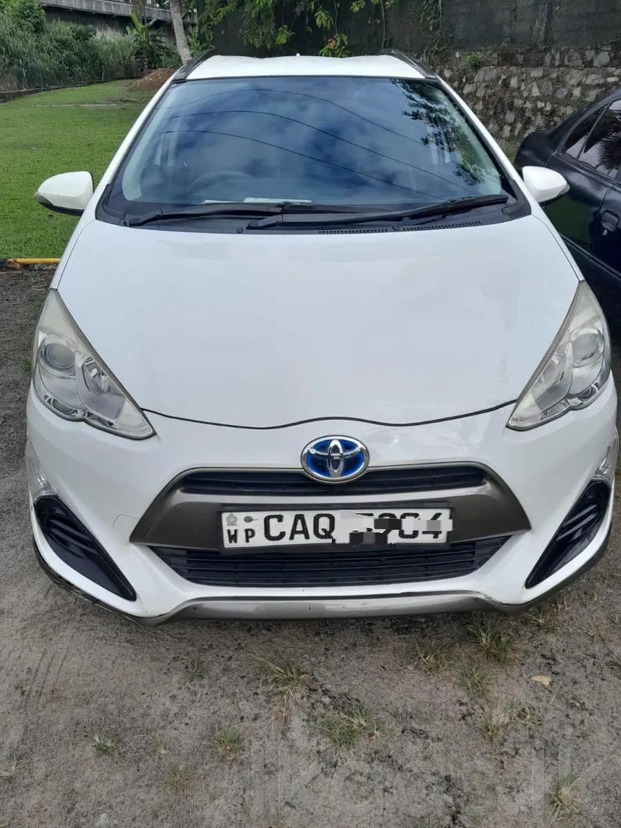 Toyota Aqua X Urban for Sale – 2015/2016 – 1st Owner in Colombo, Kottawa