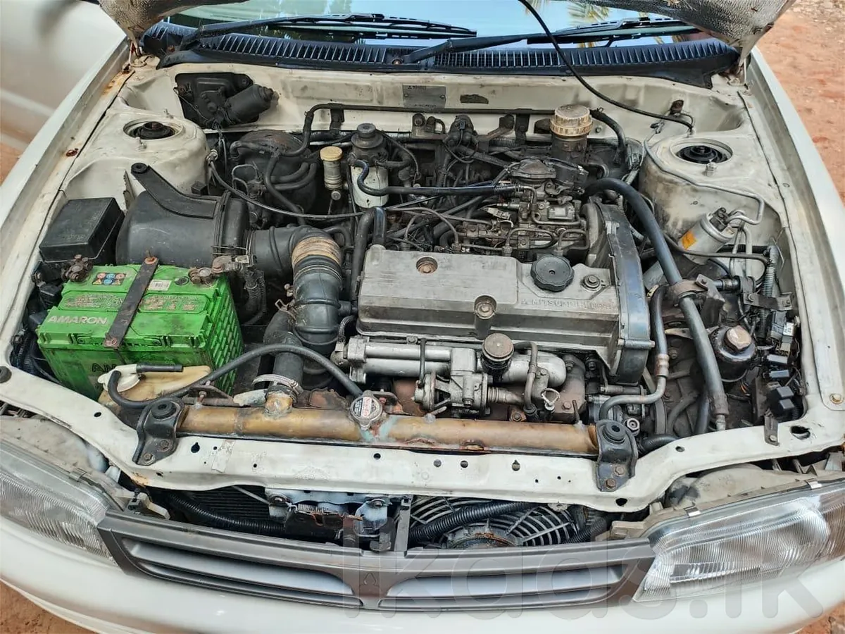 Mitsubishi Lancer for Sale – 1997 / 2001 – Mulleriyawa photo 2