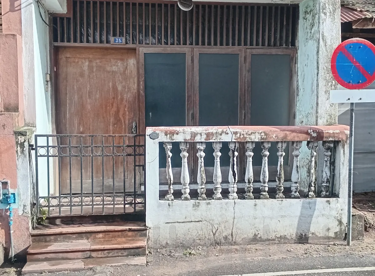 HOUSE FOR SALE – COLOMBO 10. Contact Mrs. Goonawardane 0718954433 in Colombo, Colombo