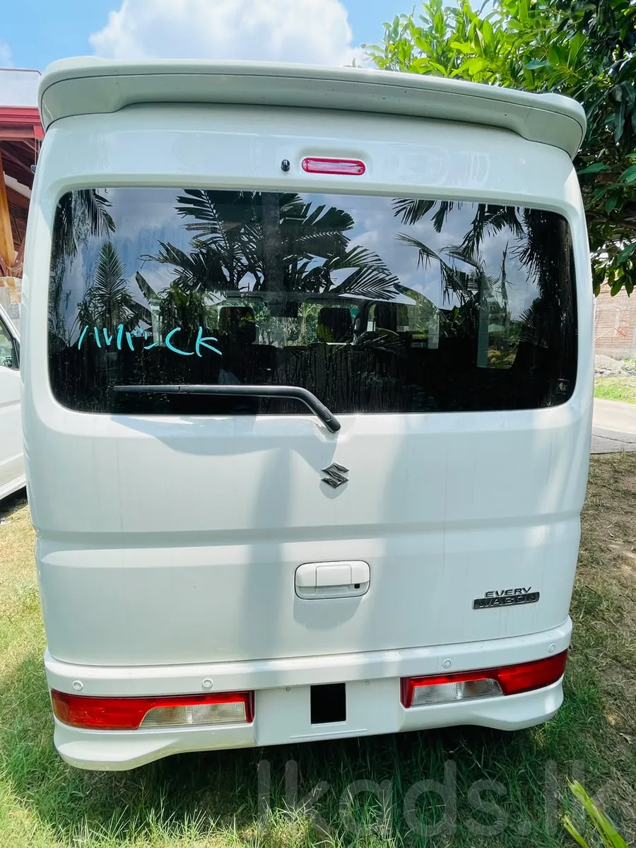 Suzuki Wagon Turbo 2025 Wagon Brand New photo 4