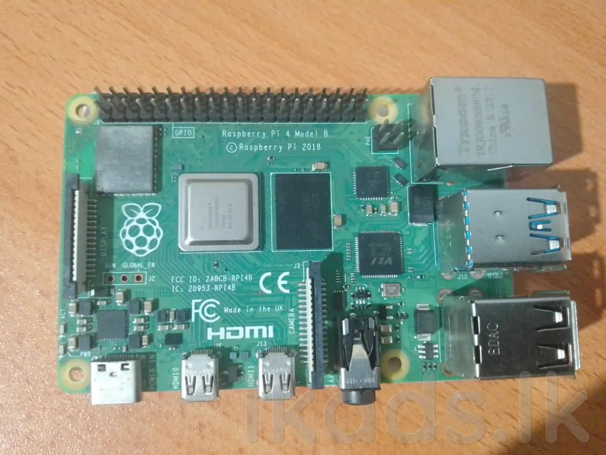 Raspberry Pi 4 Model B 8GB — Original UK Version photo 2