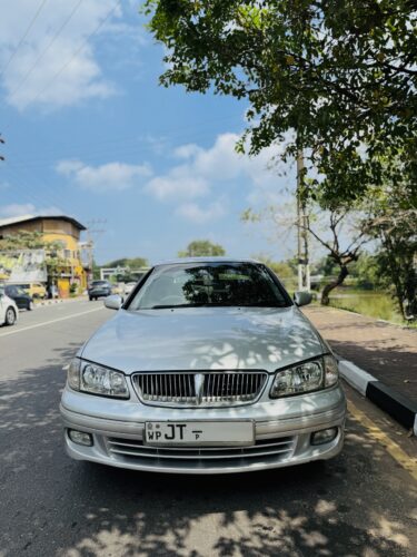 Nissan sunny N16