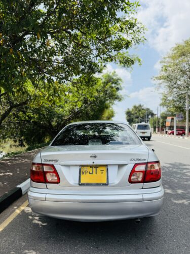 Nissan sunny N16