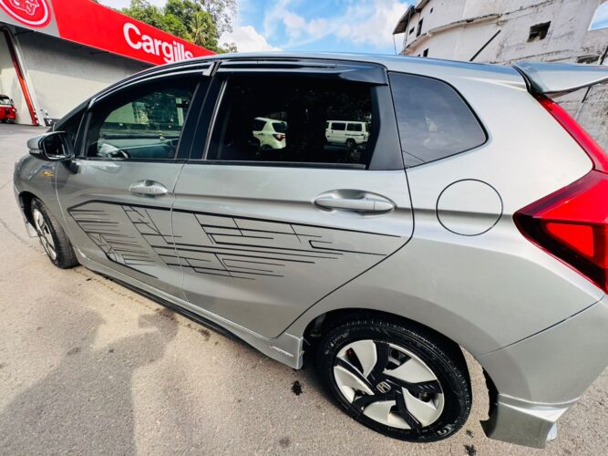 Honda Fit Gp5 L safety